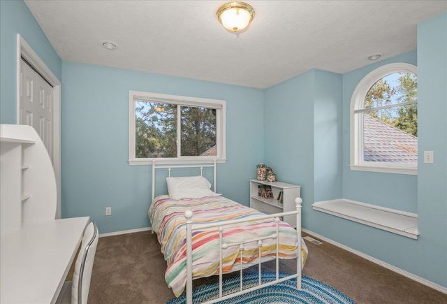 6614 S Westchester Dr, Spokane, WA 99223
