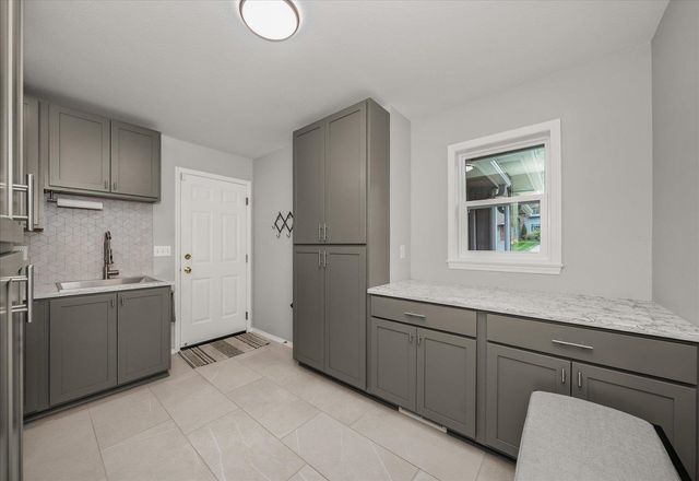 6614 S Westchester Dr, Spokane, WA 99223