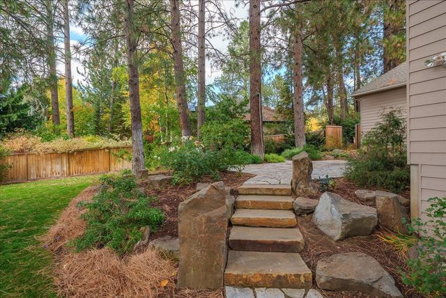 6614 S Westchester Dr, Spokane, WA 99223