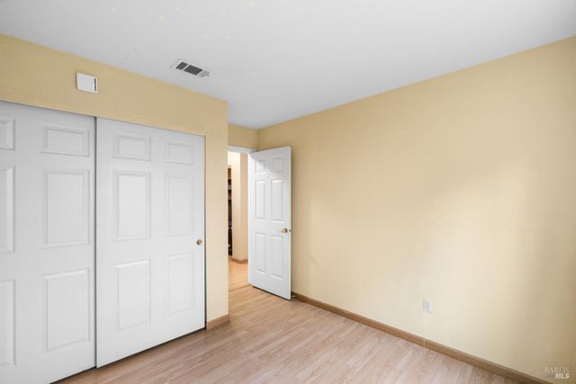 462 Eagle Ln, Vacaville, CA 95687