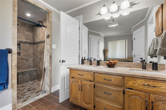 11541 Old Dallas Road, West, TX 76691