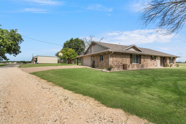 11541 Old Dallas Road, West, TX 76691