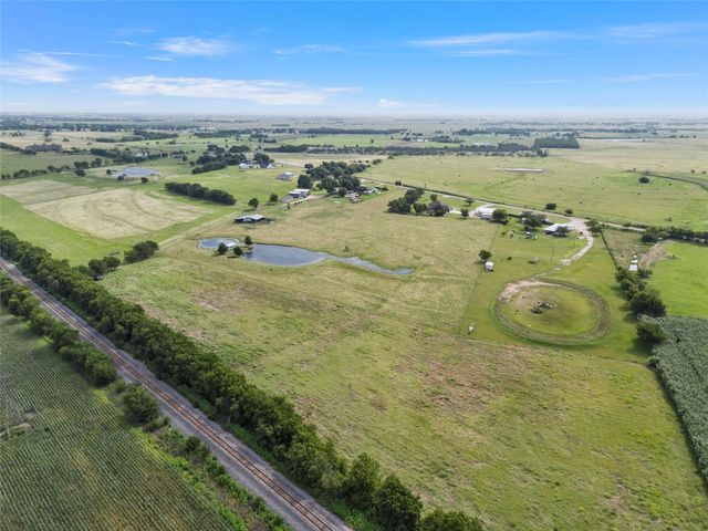 11541 Old Dallas Road, West, TX 76691