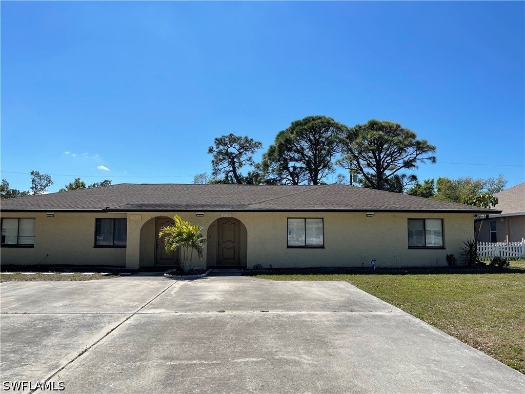 3503 Brink CIR, Bonita Springs, FL 34134