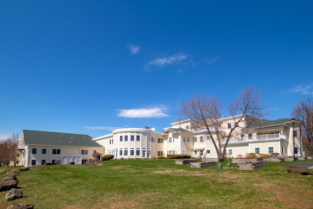 118 Secretariat Way Unit 204, Rochester, NH 03867