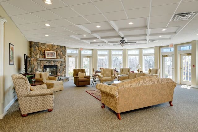 118 Secretariat Way Unit 204, Rochester, NH 03867