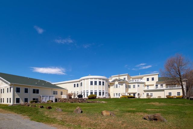 118 Secretariat Way Unit 204, Rochester, NH 03867