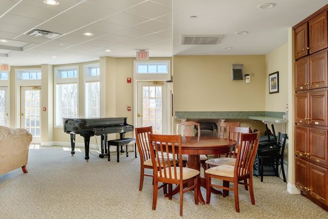 118 Secretariat Way Unit 204, Rochester, NH 03867