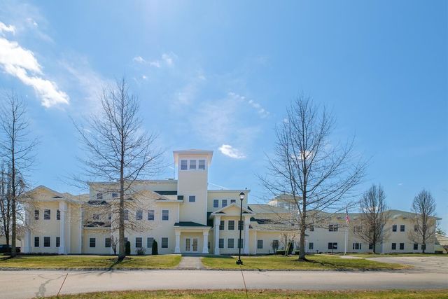 118 Secretariat Way Unit 204, Rochester, NH 03867