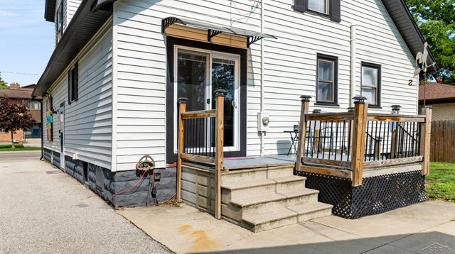615 Pine Street, Essexville, MI 48732