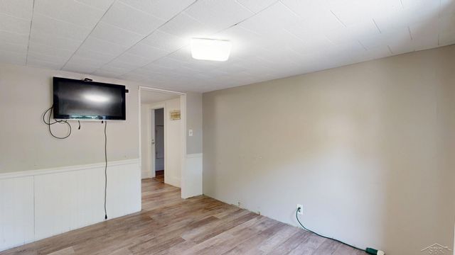 615 Pine Street, Essexville, MI 48732