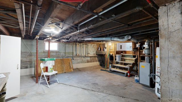 615 Pine Street, Essexville, MI 48732