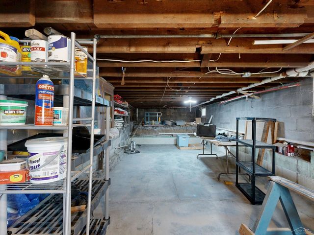 615 Pine Street, Essexville, MI 48732