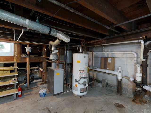 615 Pine Street, Essexville, MI 48732