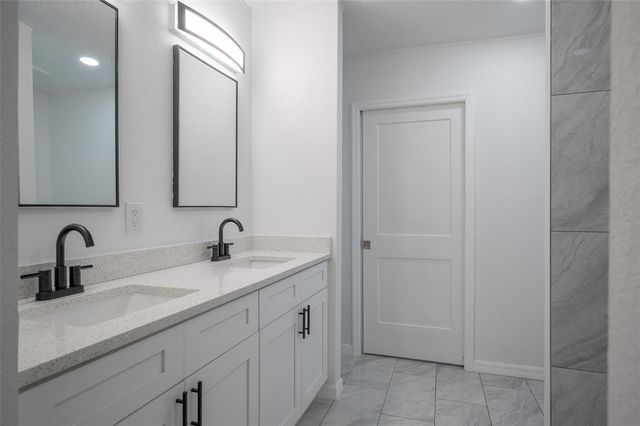 14327 NE 136TH PLACE, Waldo, FL 32694