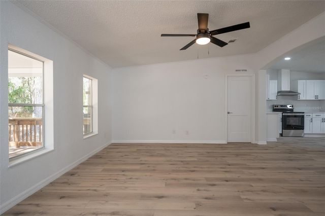 14327 NE 136TH PLACE, Waldo, FL 32694