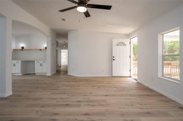 14327 NE 136TH PLACE, Waldo, FL 32694