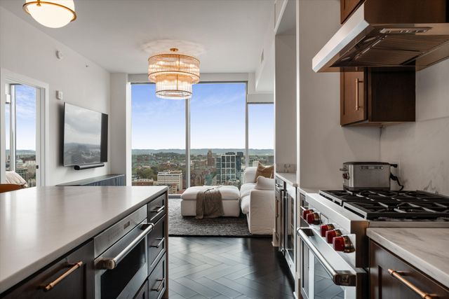 1616 West End Ave Unit 2910, Nashville, TN 37203