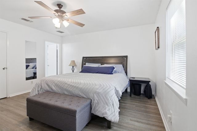 1018 Princeton Place, Cleburne, TX 76033