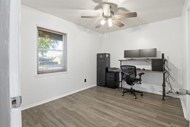 1018 Princeton Place, Cleburne, TX 76033