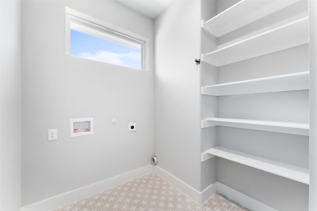 612 N Robinson Street, Cleburne, TX 76031