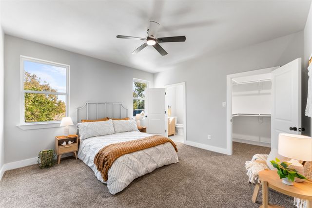 612 N Robinson Street, Cleburne, TX 76031