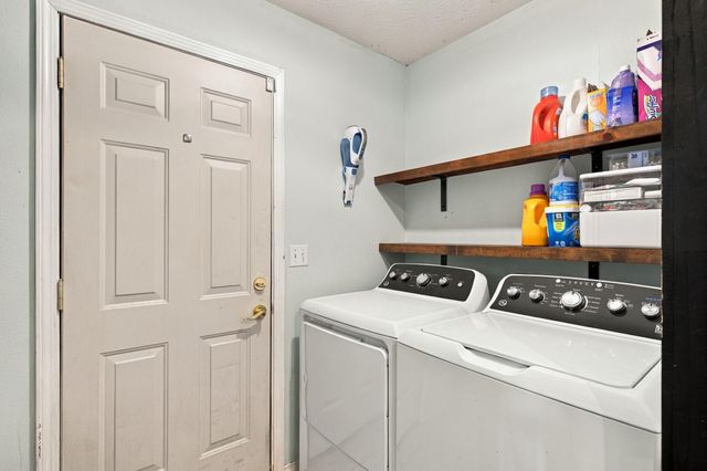 350 E Halsey Street, Republic, MO 65738