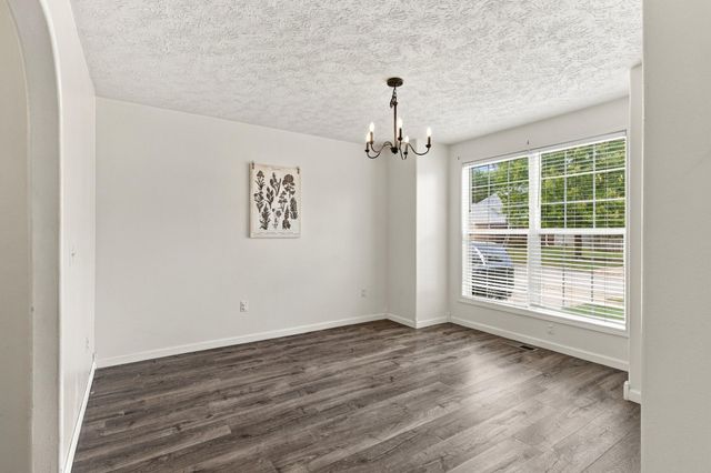 350 E Halsey Street, Republic, MO 65738