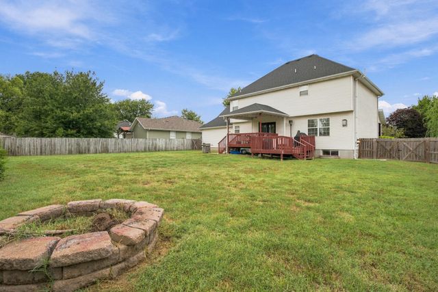 350 E Halsey Street, Republic, MO 65738