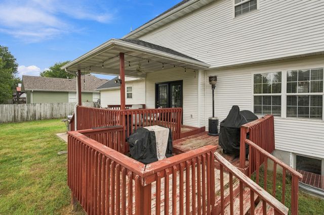 350 E Halsey Street, Republic, MO 65738