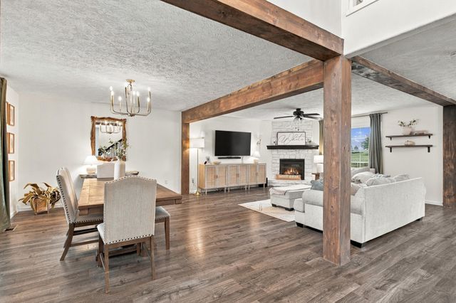 350 E Halsey Street, Republic, MO 65738