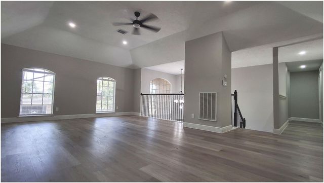 1415 Pine Forest Drive, Pearland, TX 77581