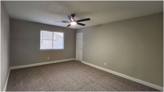 1415 Pine Forest Drive, Pearland, TX 77581