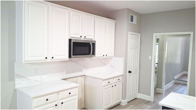 1415 Pine Forest Drive, Pearland, TX 77581