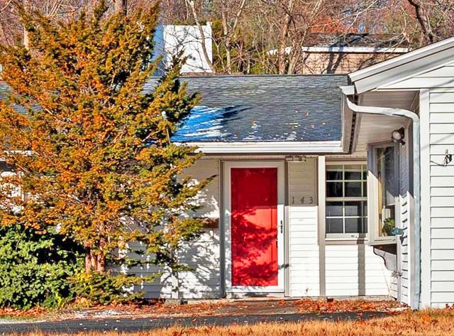 143 Winona Street, Peabody, MA 01960