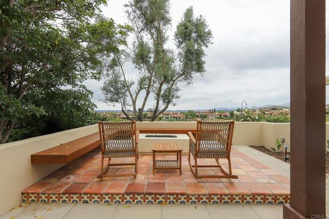8134 Santaluz Village Green N., San Diego, CA 92127