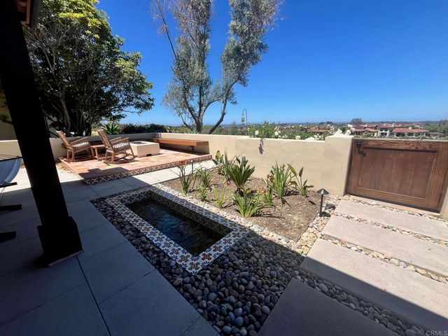 8134 Santaluz Village Green N., San Diego, CA 92127