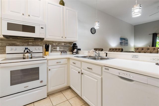 1105 NEW PROVIDENCE PROMENADE 14105, Davenport, FL 33897