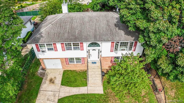 1056 Arthur Street, Uniondale, NY 11553