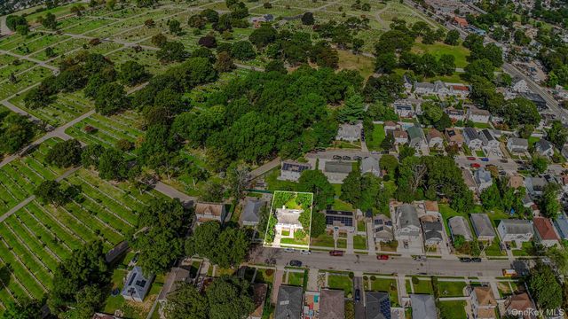 1056 Arthur Street, Uniondale, NY 11553