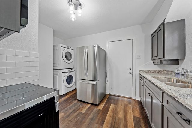 2225 Maple Avenue, Waco, TX 76707