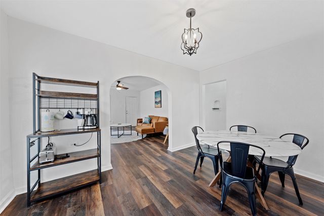 2225 Maple Avenue, Waco, TX 76707