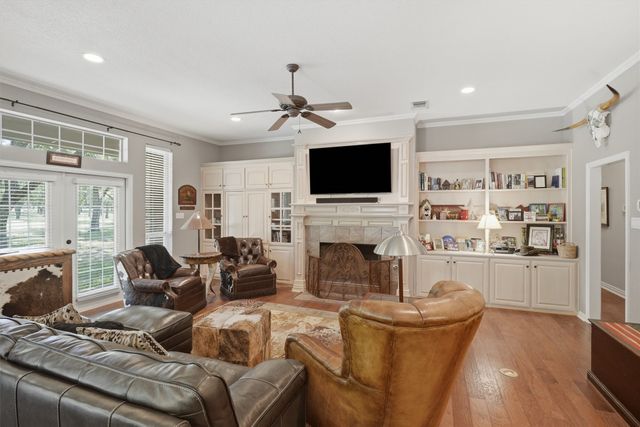 7405 Fox Fire Court, Granbury, TX 76049