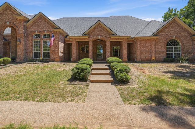 7405 Fox Fire Court, Granbury, TX 76049
