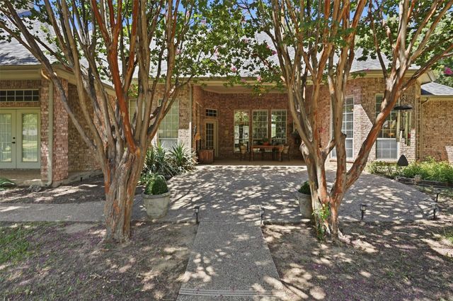 7405 Fox Fire Court, Granbury, TX 76049