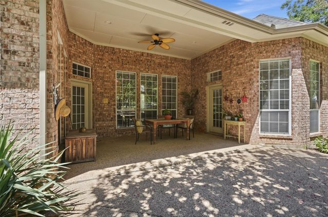 7405 Fox Fire Court, Granbury, TX 76049