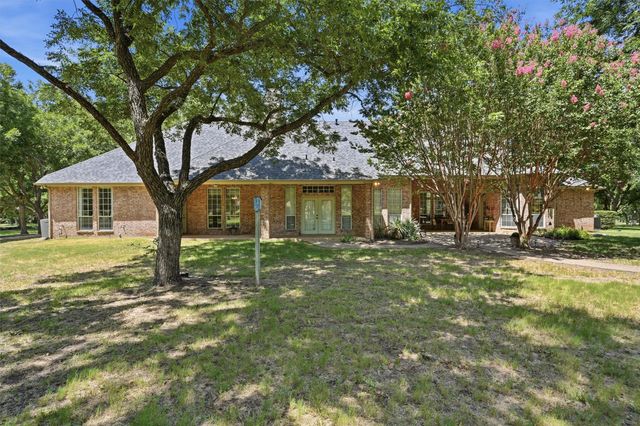 7405 Fox Fire Court, Granbury, TX 76049