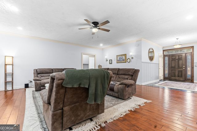 1133 Creekside Drive, Eastman, GA 31023