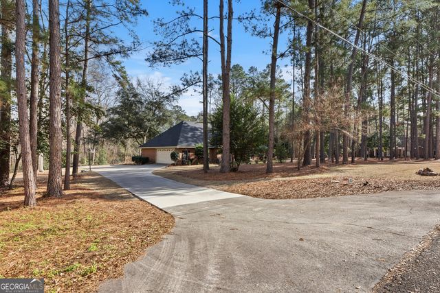 1133 Creekside Drive, Eastman, GA 31023