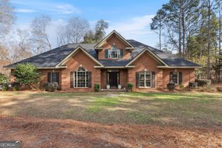 1133 Creekside Drive, Eastman, GA 31023